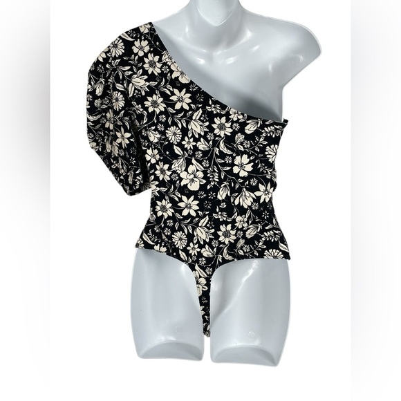 Intimately by Free People Somethin Bout You Black Floral Bodysuit (Size S) - Picture 4 of 10